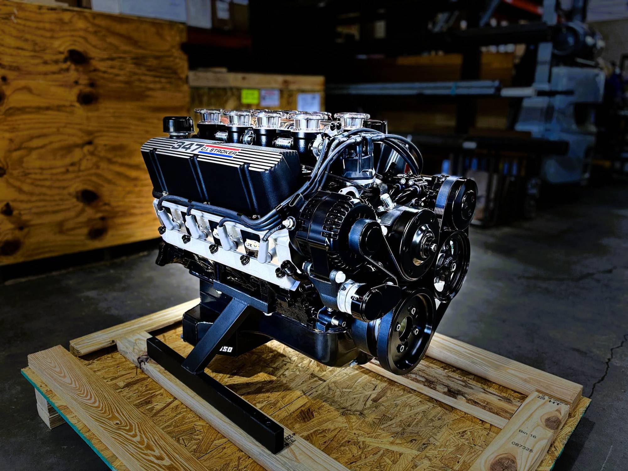 Ford 347 stroker with custom finned valve covers, stack injection and a black accessory drive