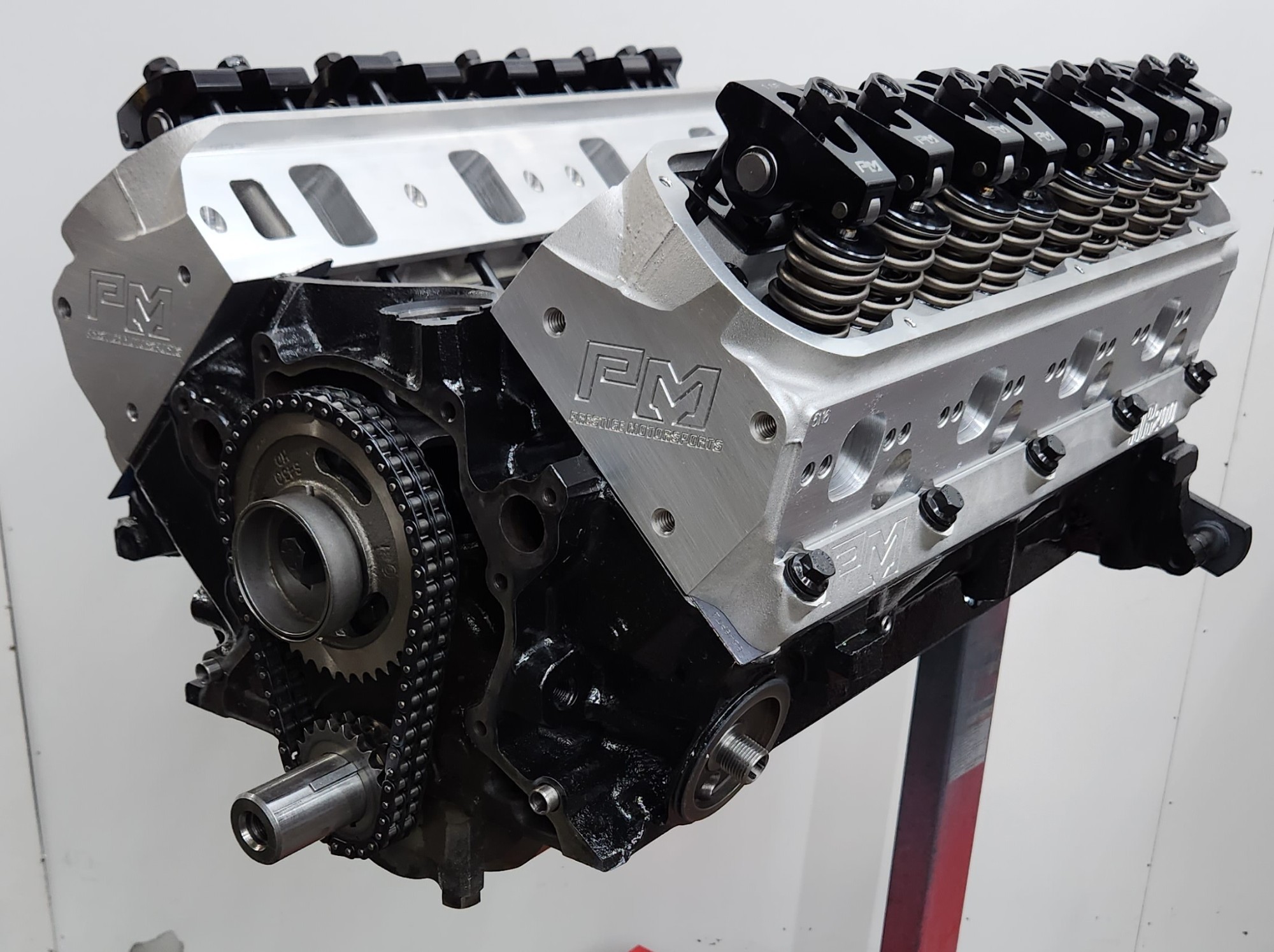 Ford small-block 347 stroker long block with Prestige Motorsports cylinder heads